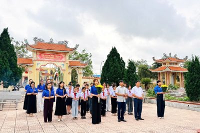 TUỔI TRẺ TRƯỜNG TIỂU HỌC HẢI TÂN: UỐNG NƯỚC NHỚ NGUỒN – VỮNG BƯỚC TIẾN LÊN ĐOÀN